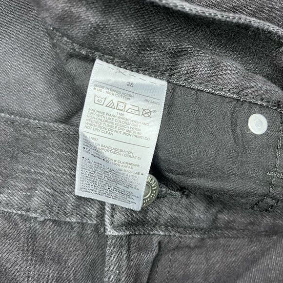 Old Navy High Rise Slouchy Straight black raw hem shorts sz 28 - Picture 4 of 8